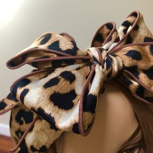Kitty Kerchief - Leopard Headband 🐆